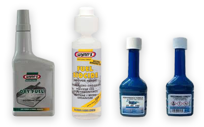 Différents additifs proposés par le Garage Delpique, flacons d'additifs pour carburant, diesel et essence
